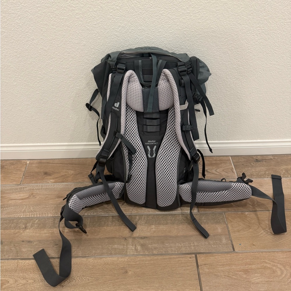 Women's dueter aircontact light 45+10 backpacking pack size small